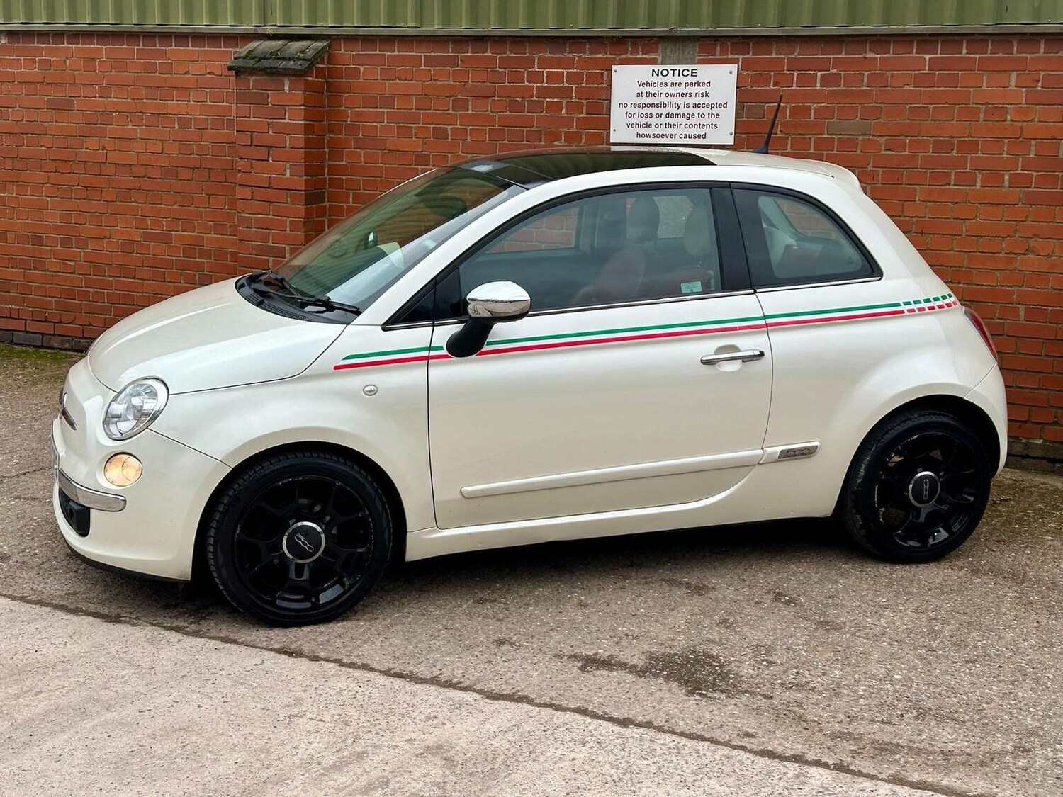Used Fiat 500 2012 for sale - 77973750: Photo 16