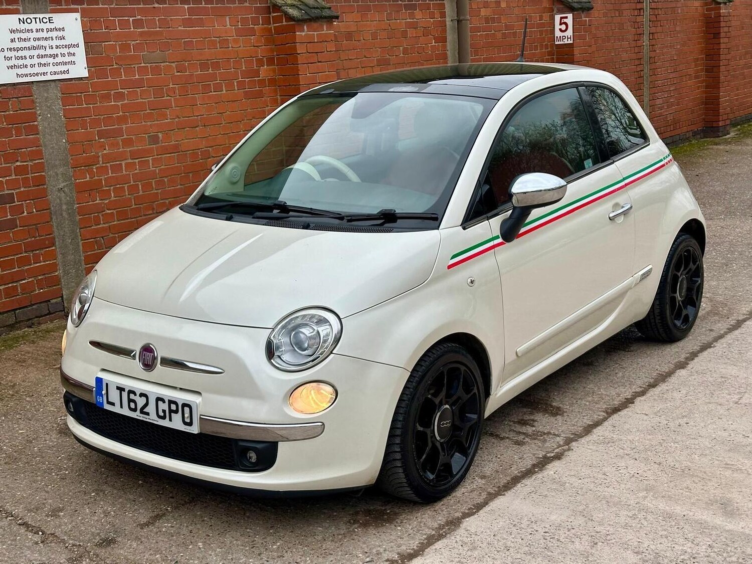 Used Fiat 500 2012 for sale - 77973750: Photo 19