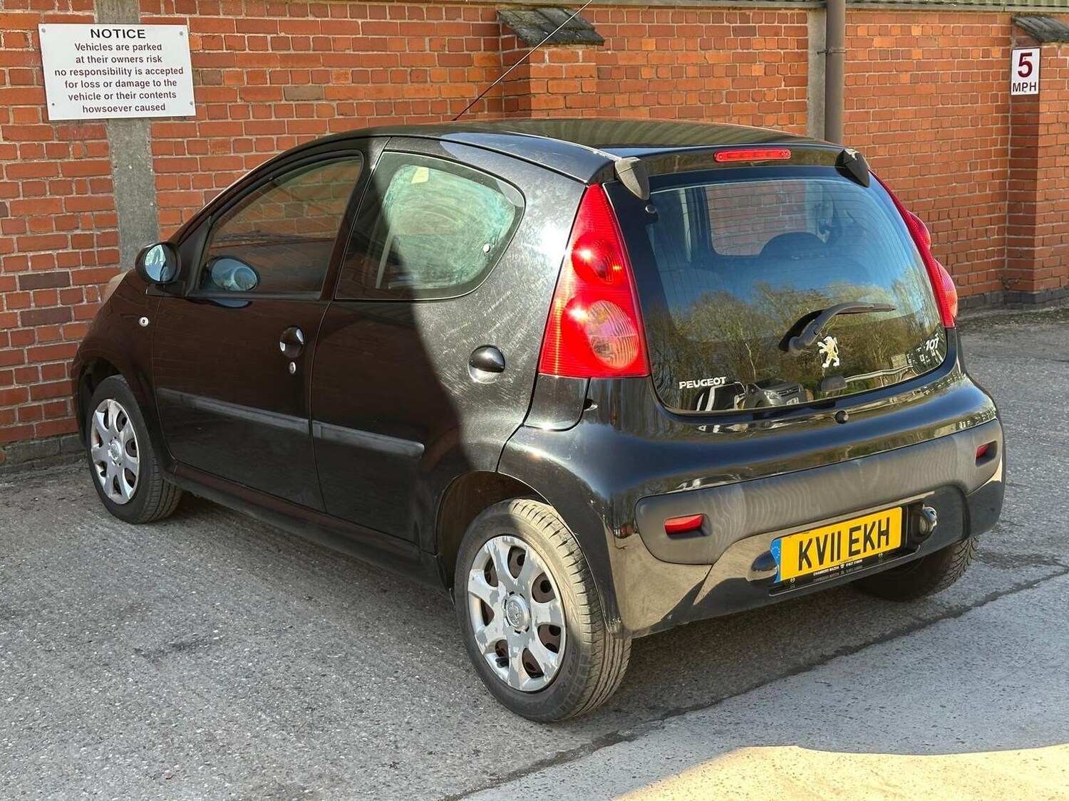 Used Peugeot 107 2011 for sale - 77931249: Photo 16