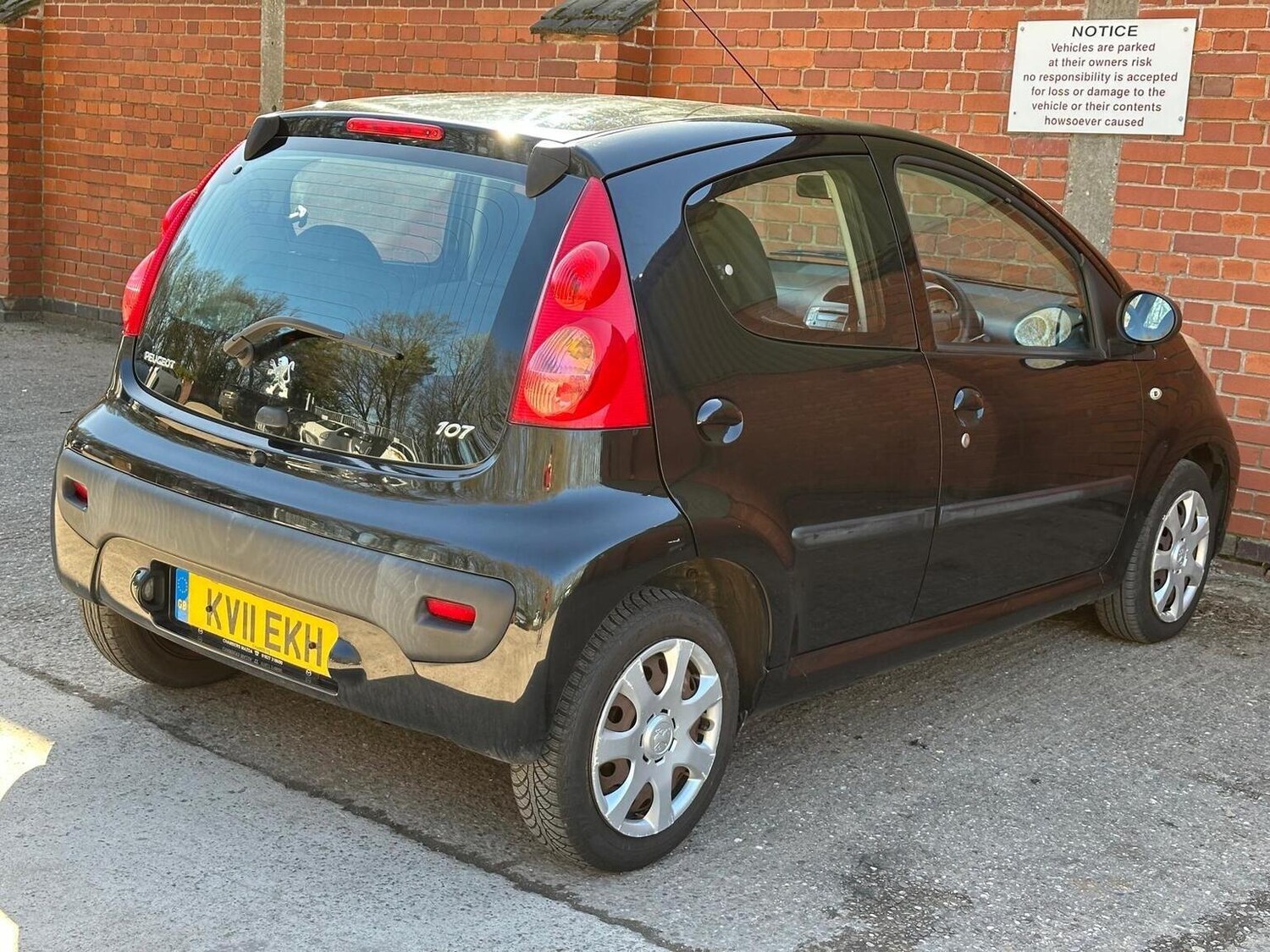 Used Peugeot 107 2011 for sale - 77931249: Photo 18