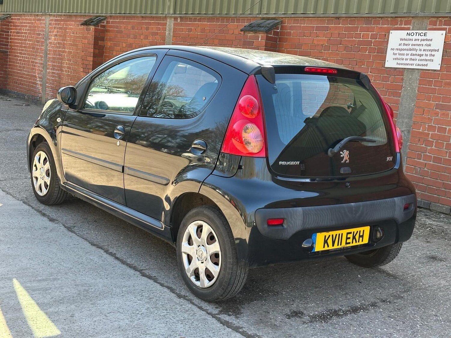 Used Peugeot 107 2011 for sale - 77931249: Photo 21