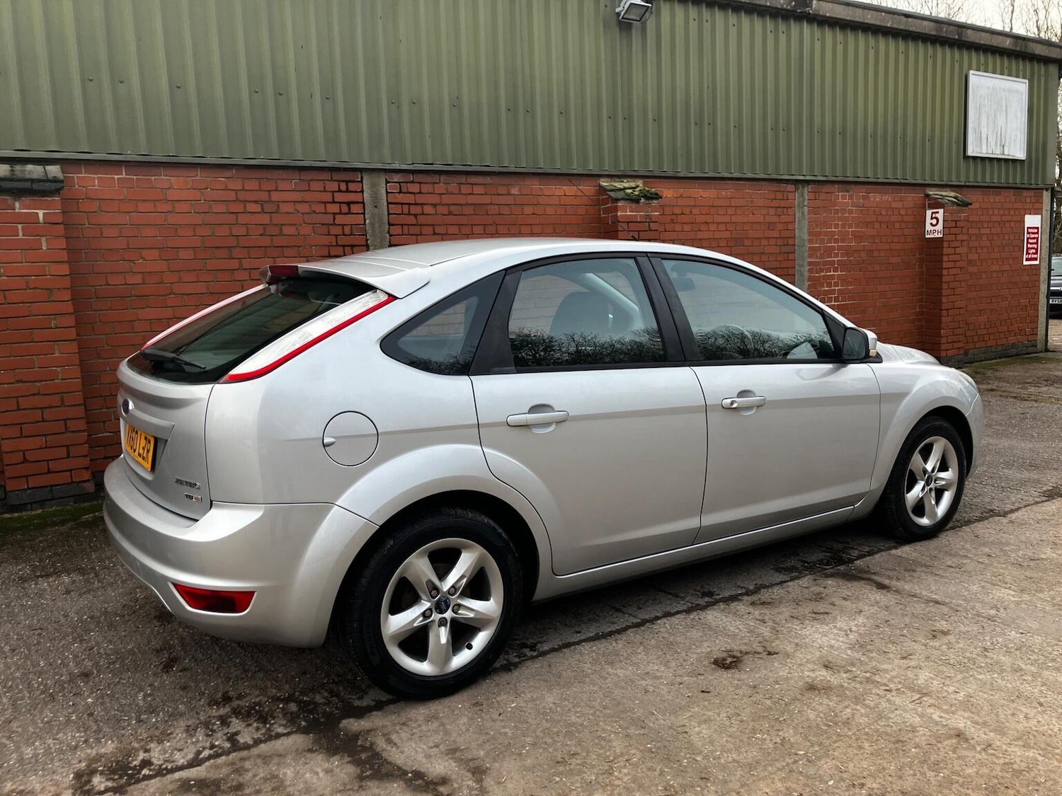 Used Ford Focus 2011 for sale - 77558664: Photo 10