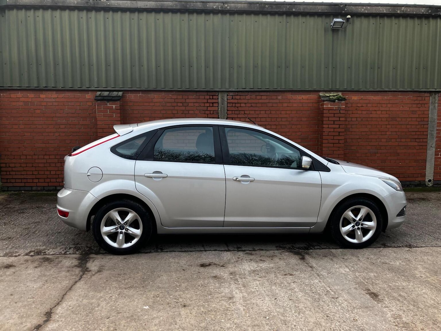 Used Ford Focus 2011 for sale - 77558664: Photo 11