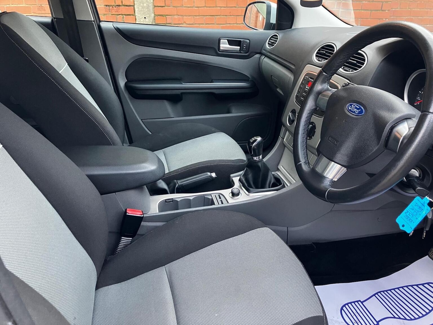 Used Ford Focus 2011 for sale - 77558664: Photo 3