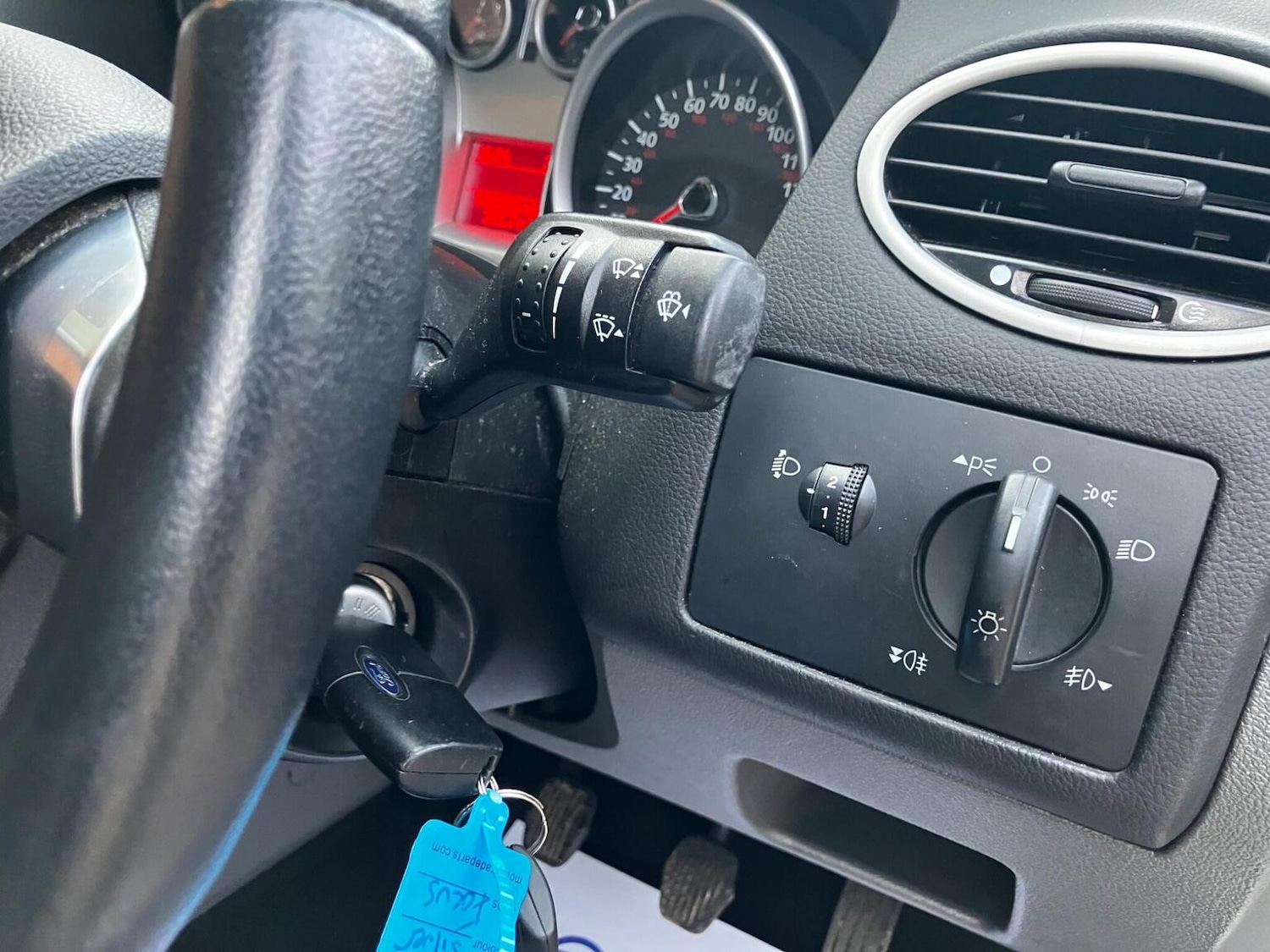 Used Ford Focus 2011 for sale - 77558664: Photo 4