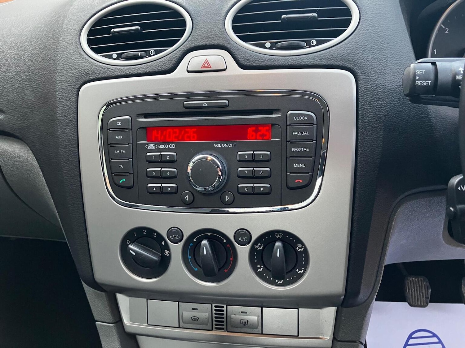 Used Ford Focus 2011 for sale - 77558664: Photo 5