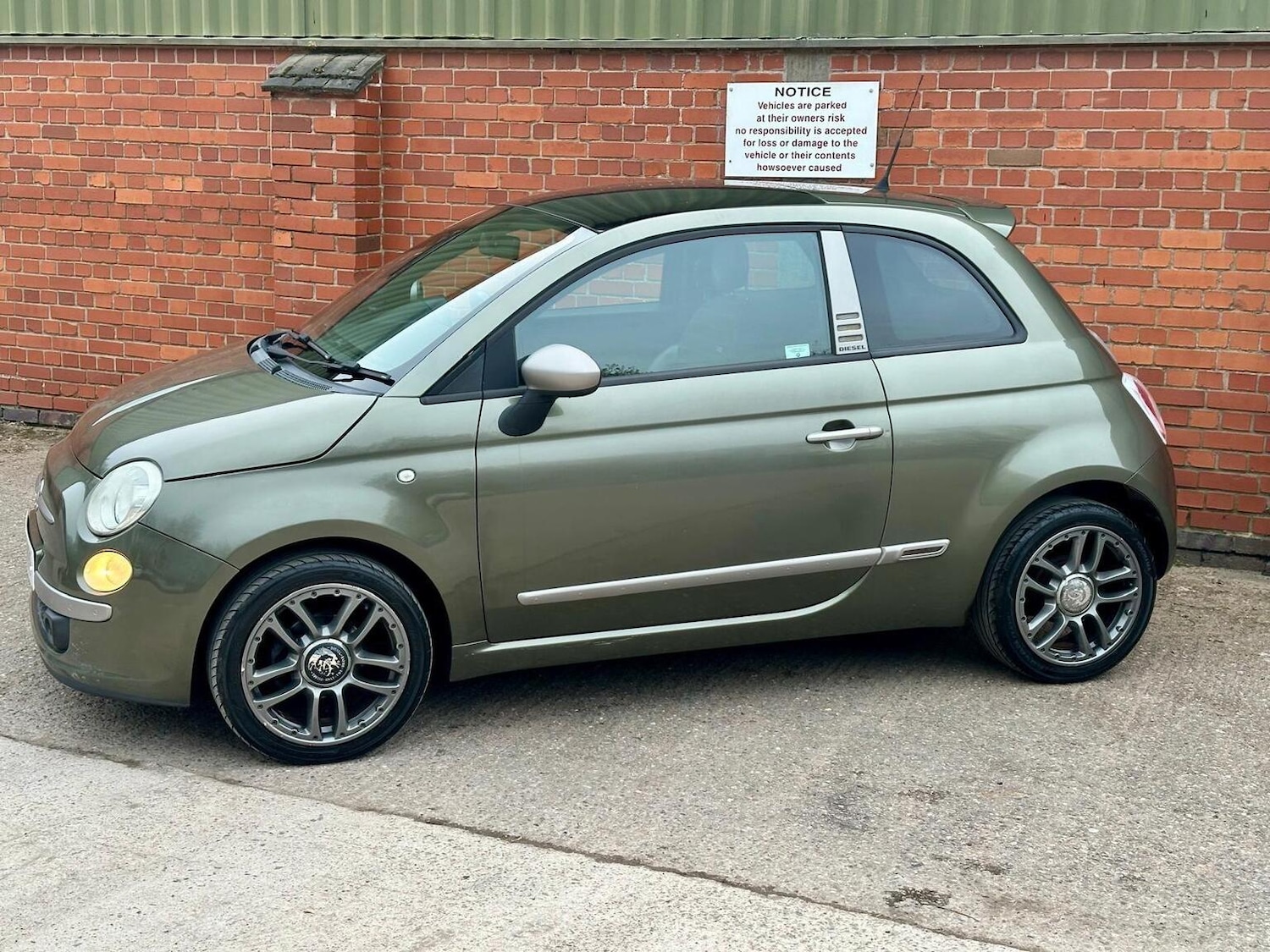 Used Fiat 500 2011 for sale - 77997270: Photo 19