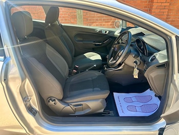 Used Ford Fiesta 2014 for sale - 78433806: Photo