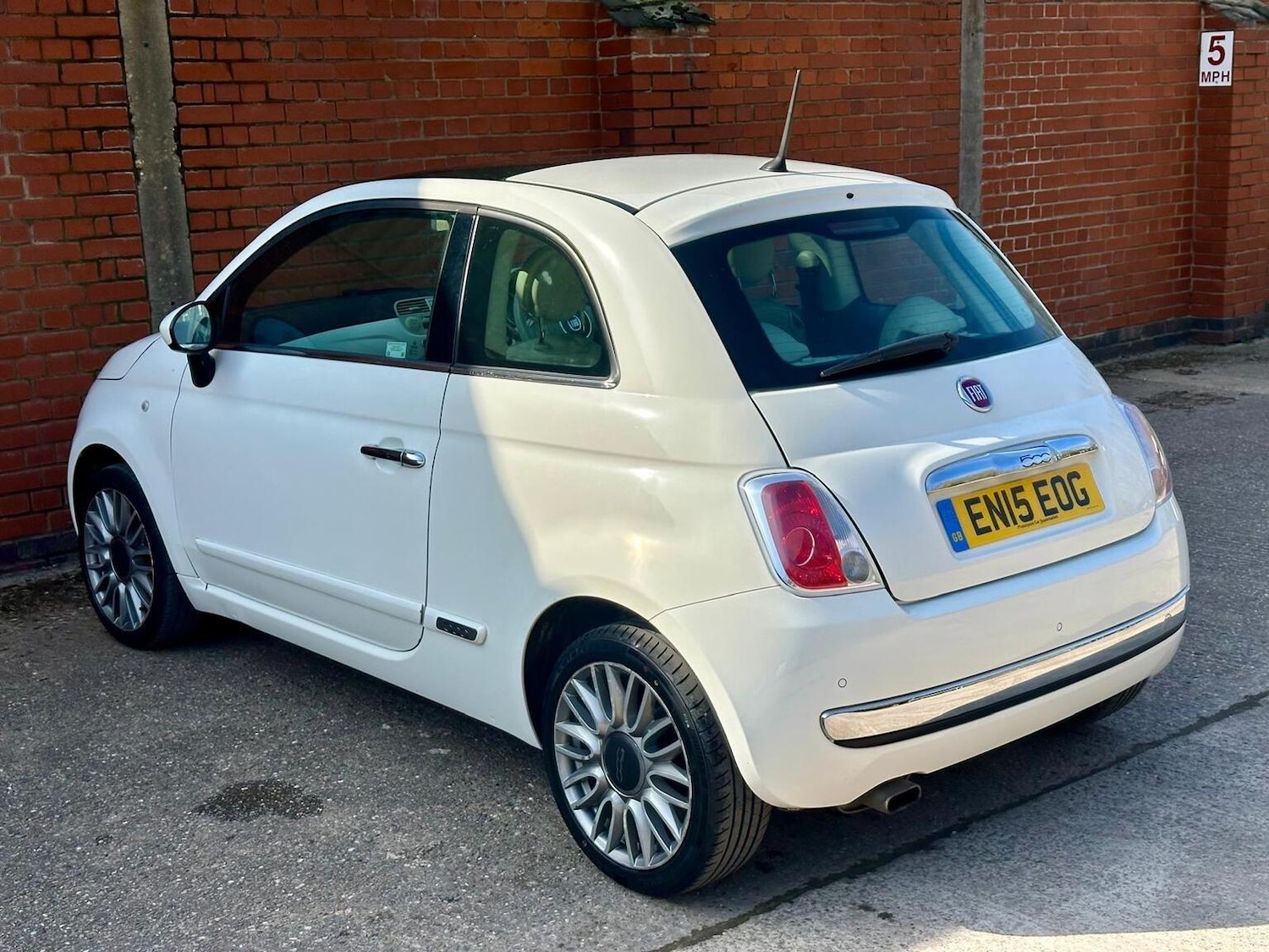 Used Fiat 500 2015 for sale - 77979951: Photo 22