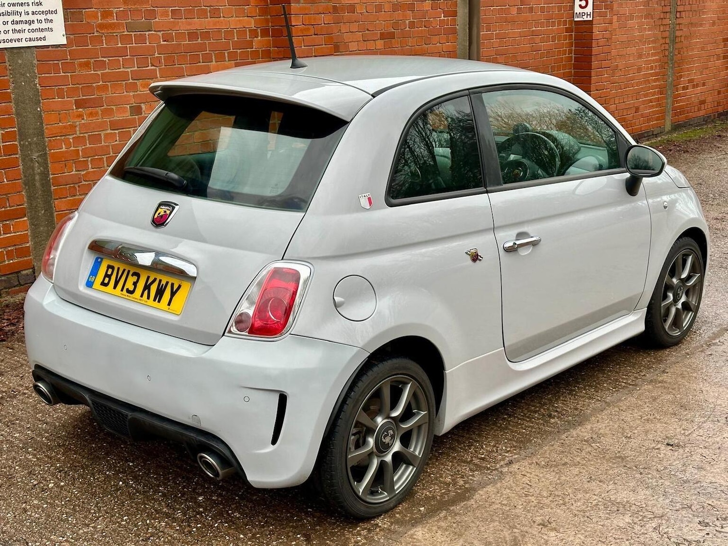 Used Abarth 500 2013 for sale - 77220505: Photo 11