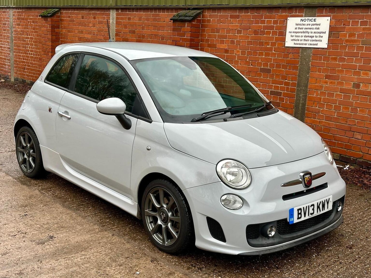 Used Abarth 500 2013 for sale - 77220505: Photo 2