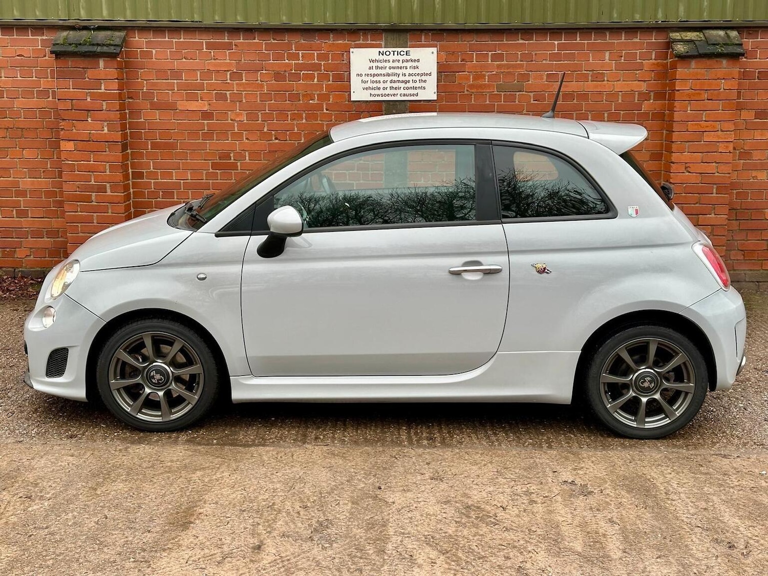 Used Abarth 500 2013 for sale - 77220505: Photo 21