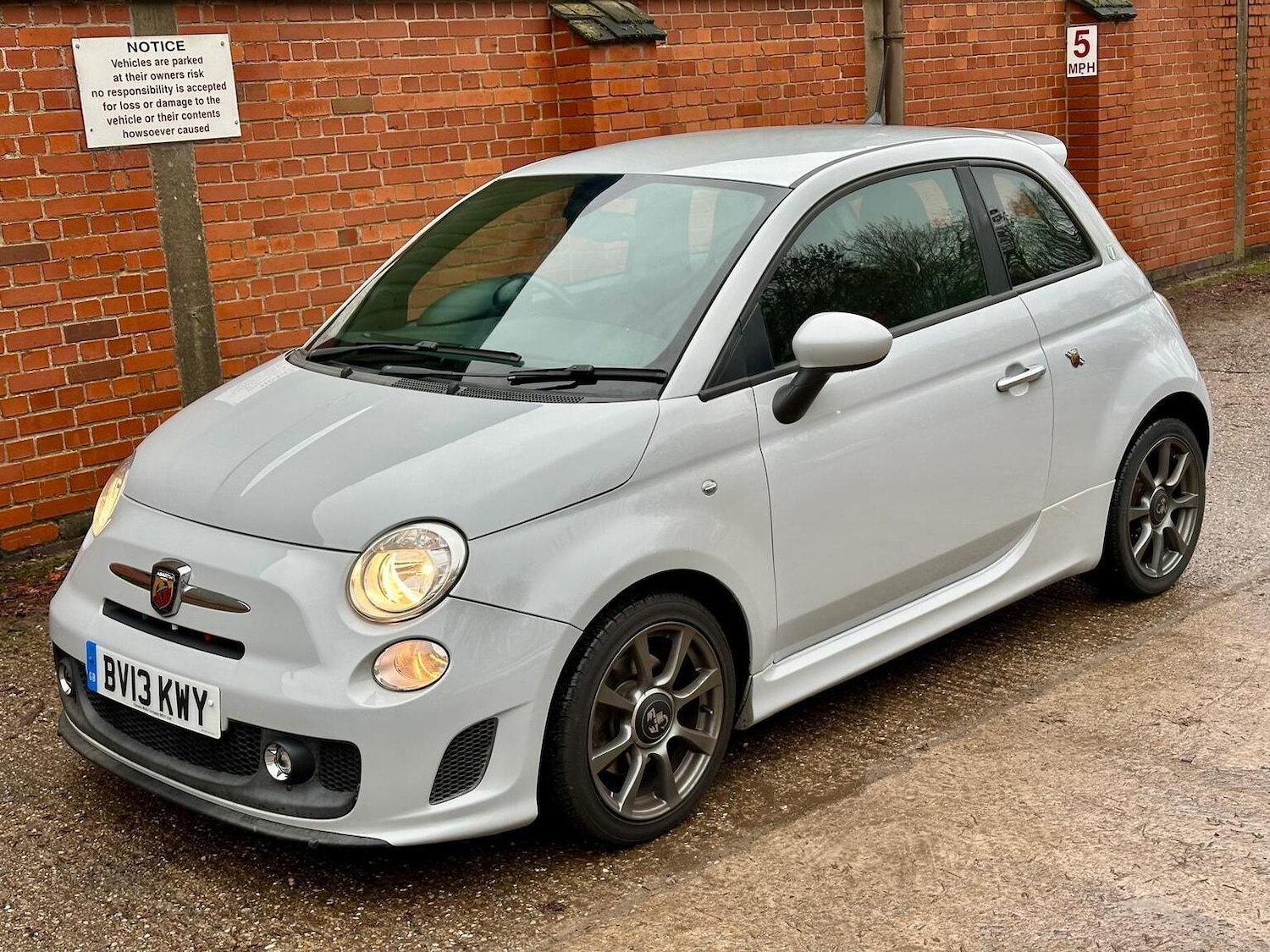 Used Abarth 500 2013 for sale - 77220505: Photo 22