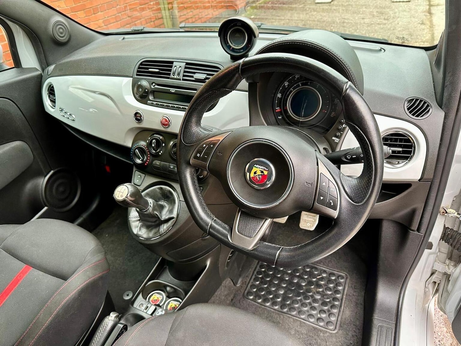Used Abarth 500 2013 for sale - 77220505: Photo 4