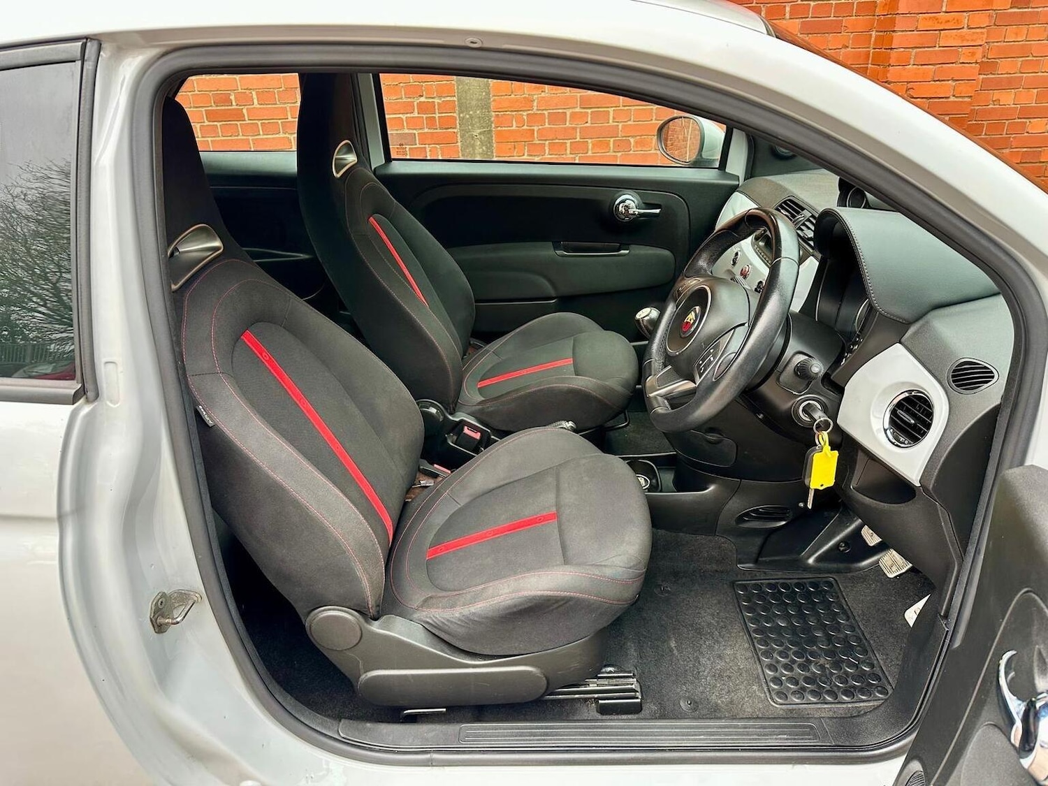 Used Abarth 500 2013 for sale - 77220505: Photo 6