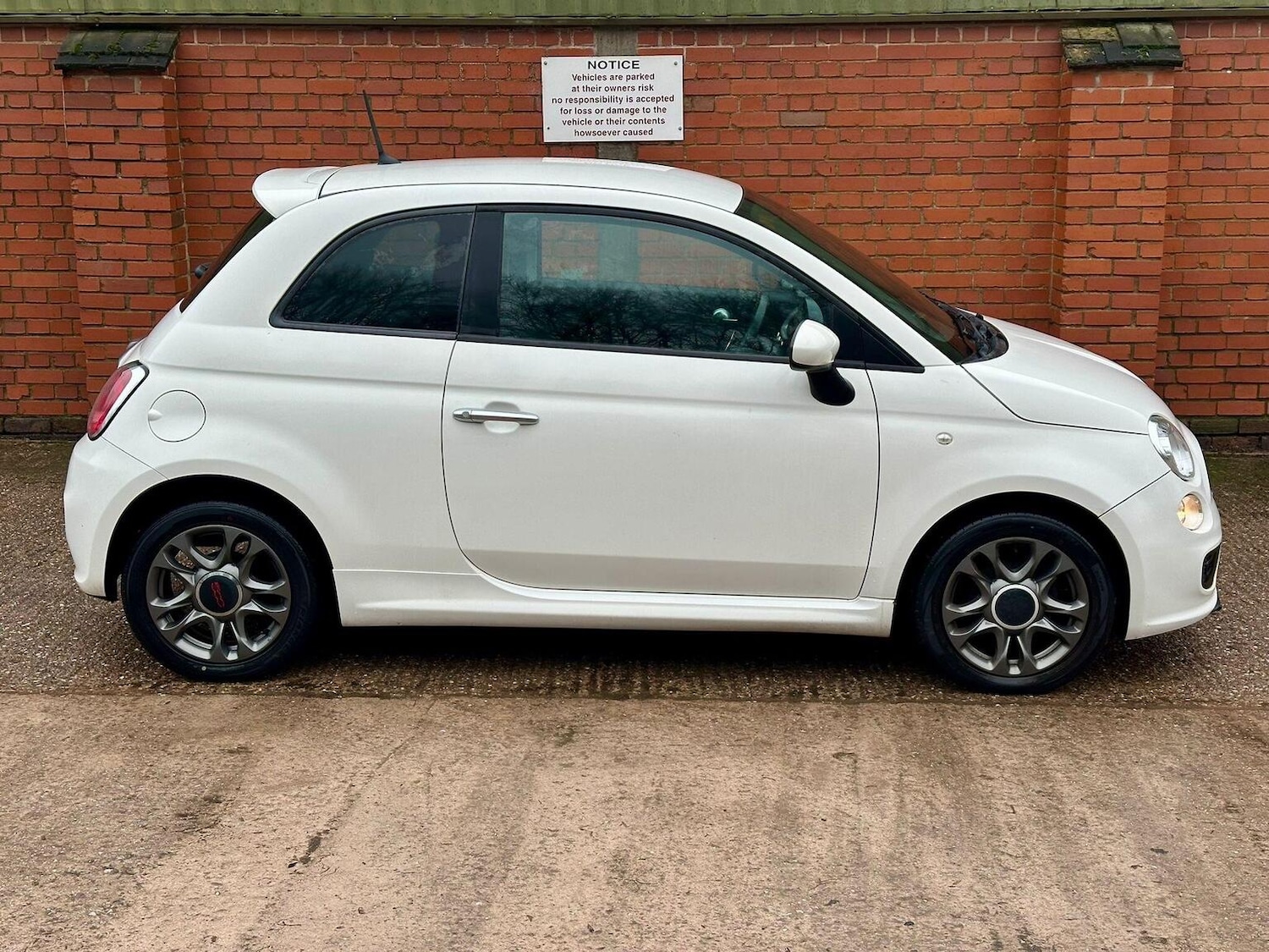 Used Fiat 500 2014 for sale - 77584429: Photo 11