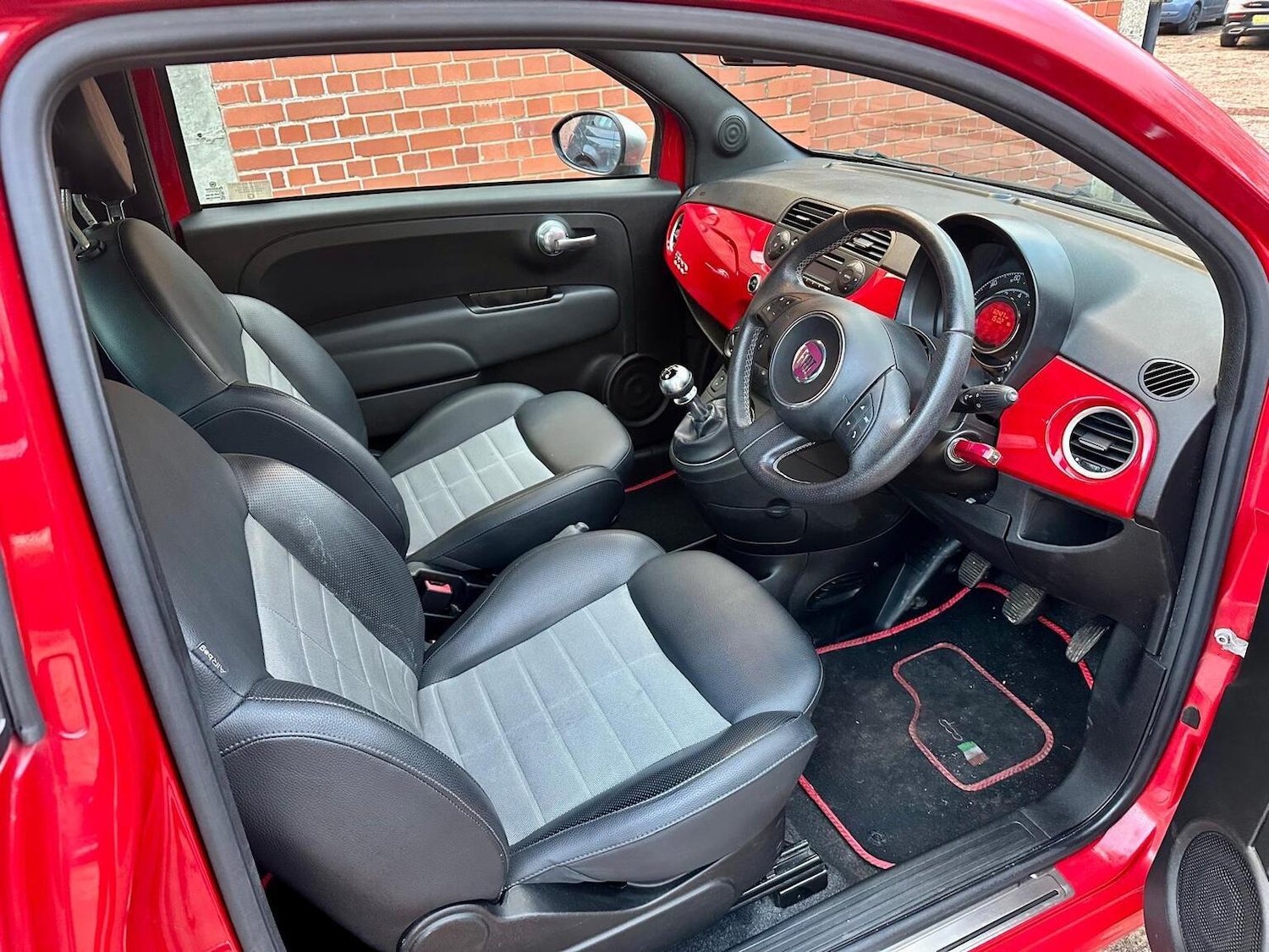 Used Fiat 500 2012 for sale - 77207170: Photo 3