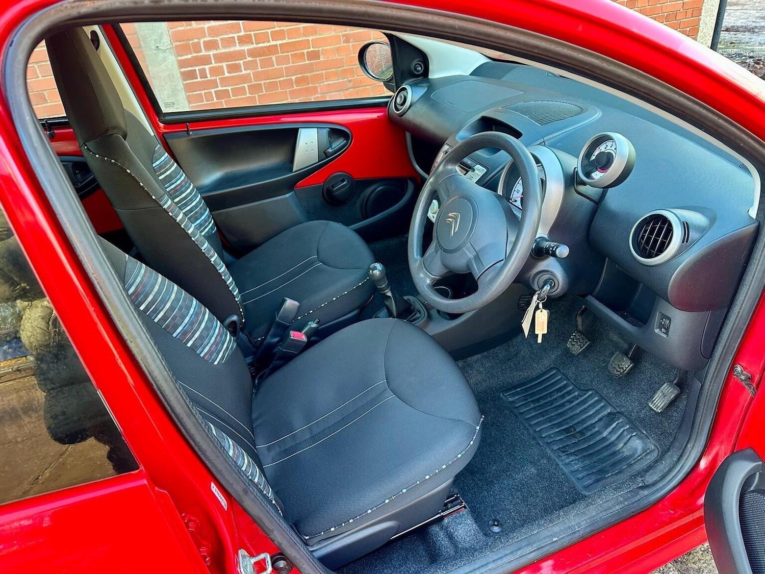 Used Citroen C1 2012 for sale - 76837024: Photo 5