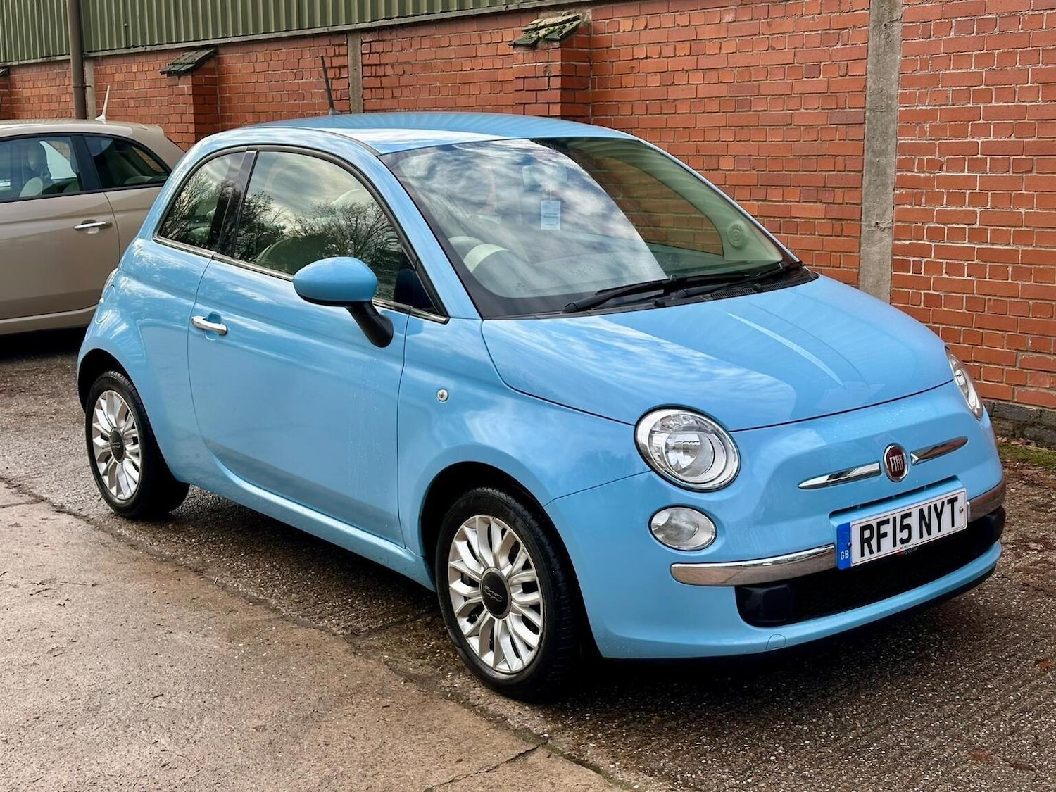 Used Fiat 500 2015 for sale - 76845033: Photo 2
