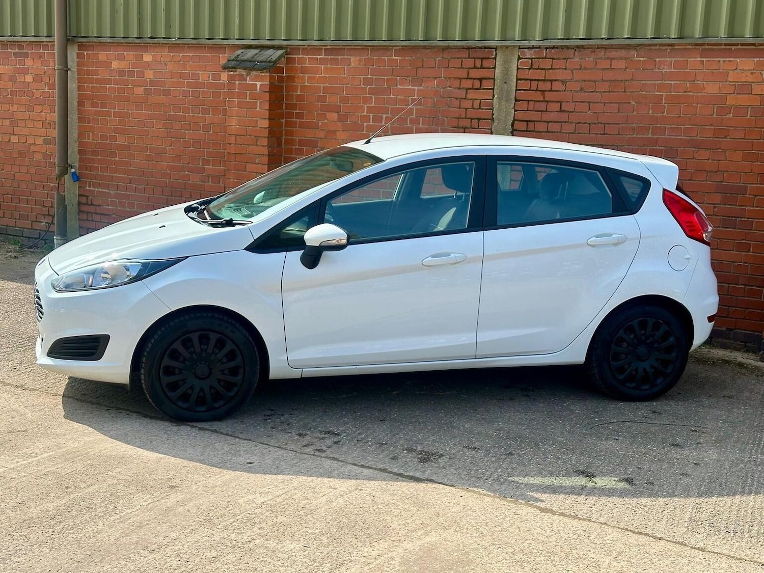 Used Ford Fiesta 2014 for sale - 77979955: Photo 17