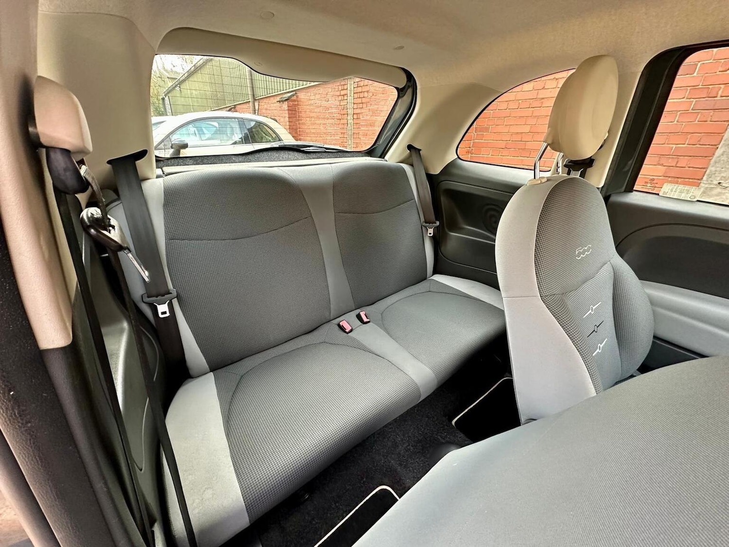 Used Fiat 500 2015 for sale - 76670782: Photo 5