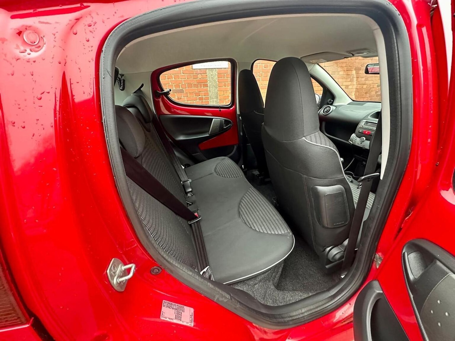 Used Peugeot 107 2014 for sale - 77148219: Photo 13