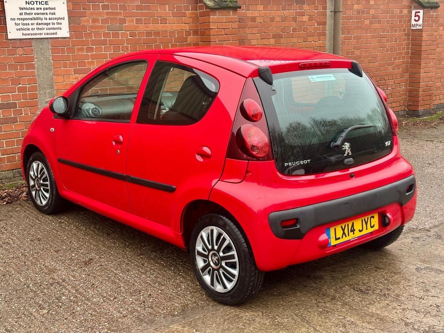 Used Peugeot 107 2014 for sale - 77148219: Photo 21