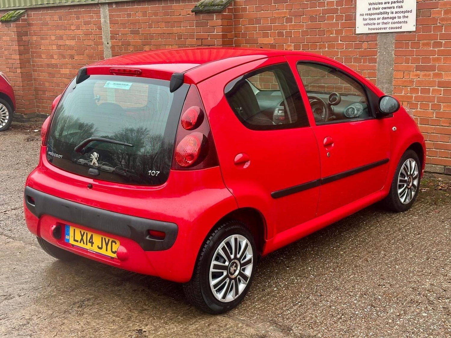Used Peugeot 107 2014 for sale - 77148219: Photo 23