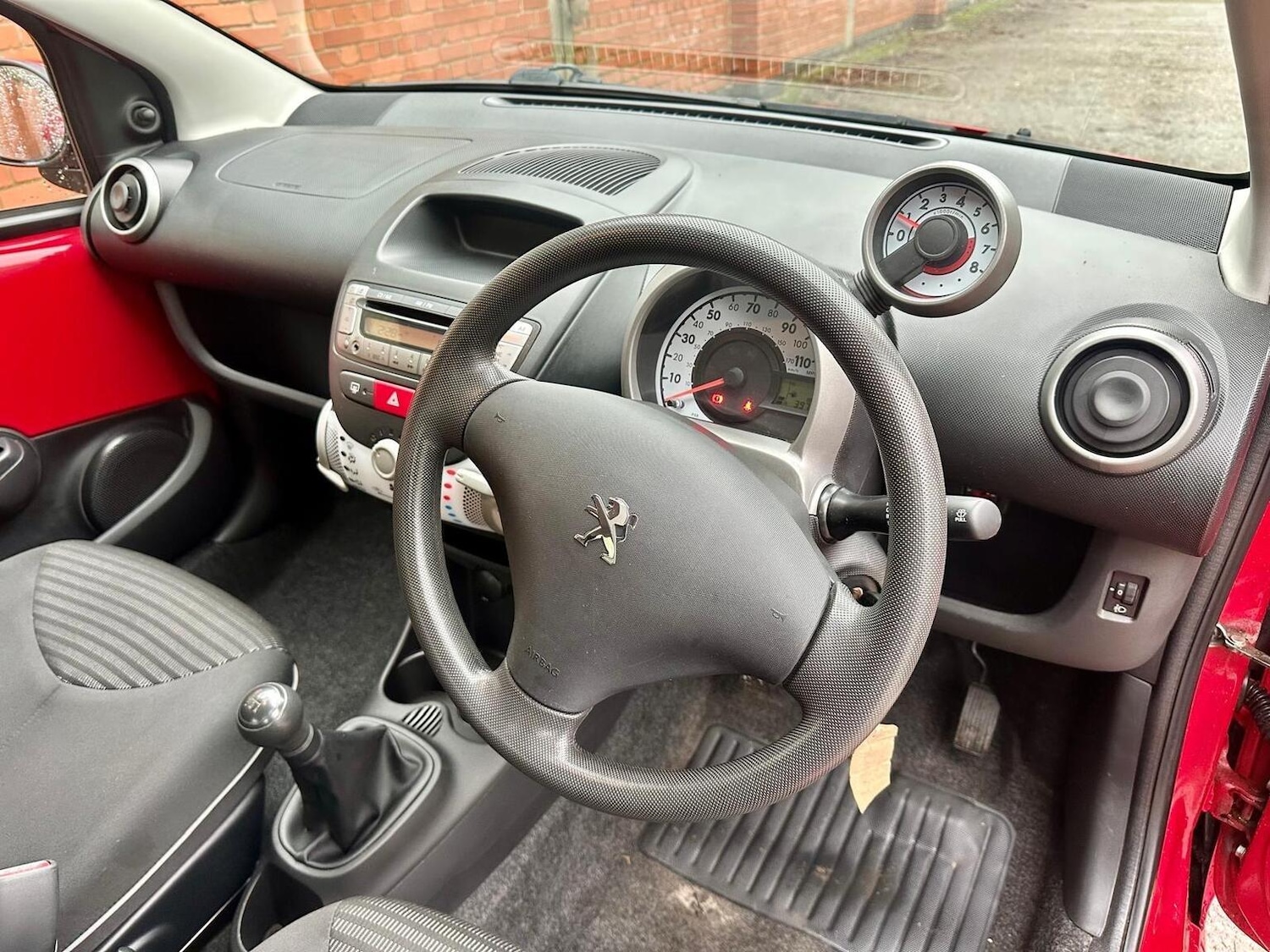 Used Peugeot 107 2014 for sale - 77148219: Photo 5