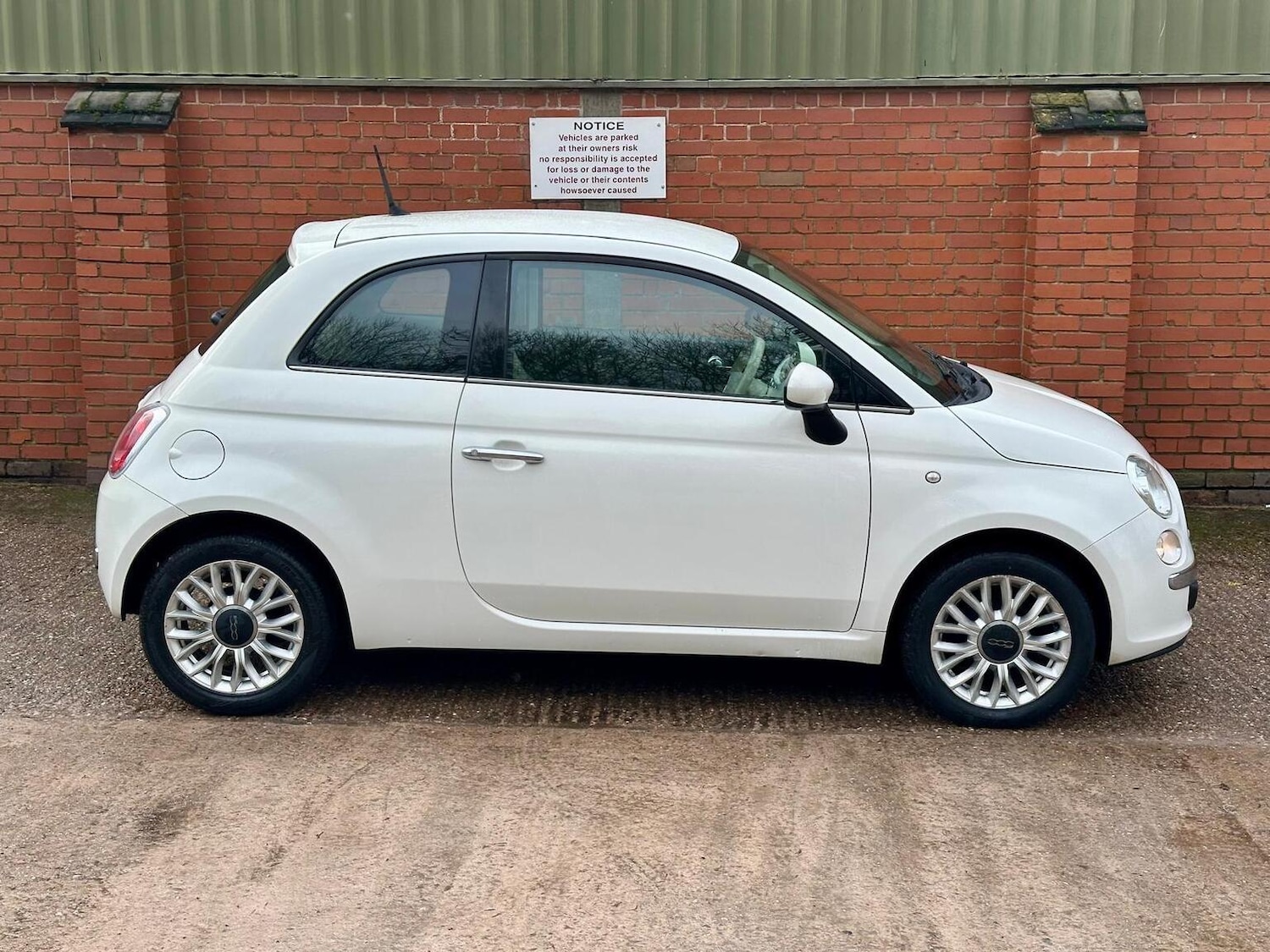 Used Fiat 500 2015 for sale - 77487209: Photo 11