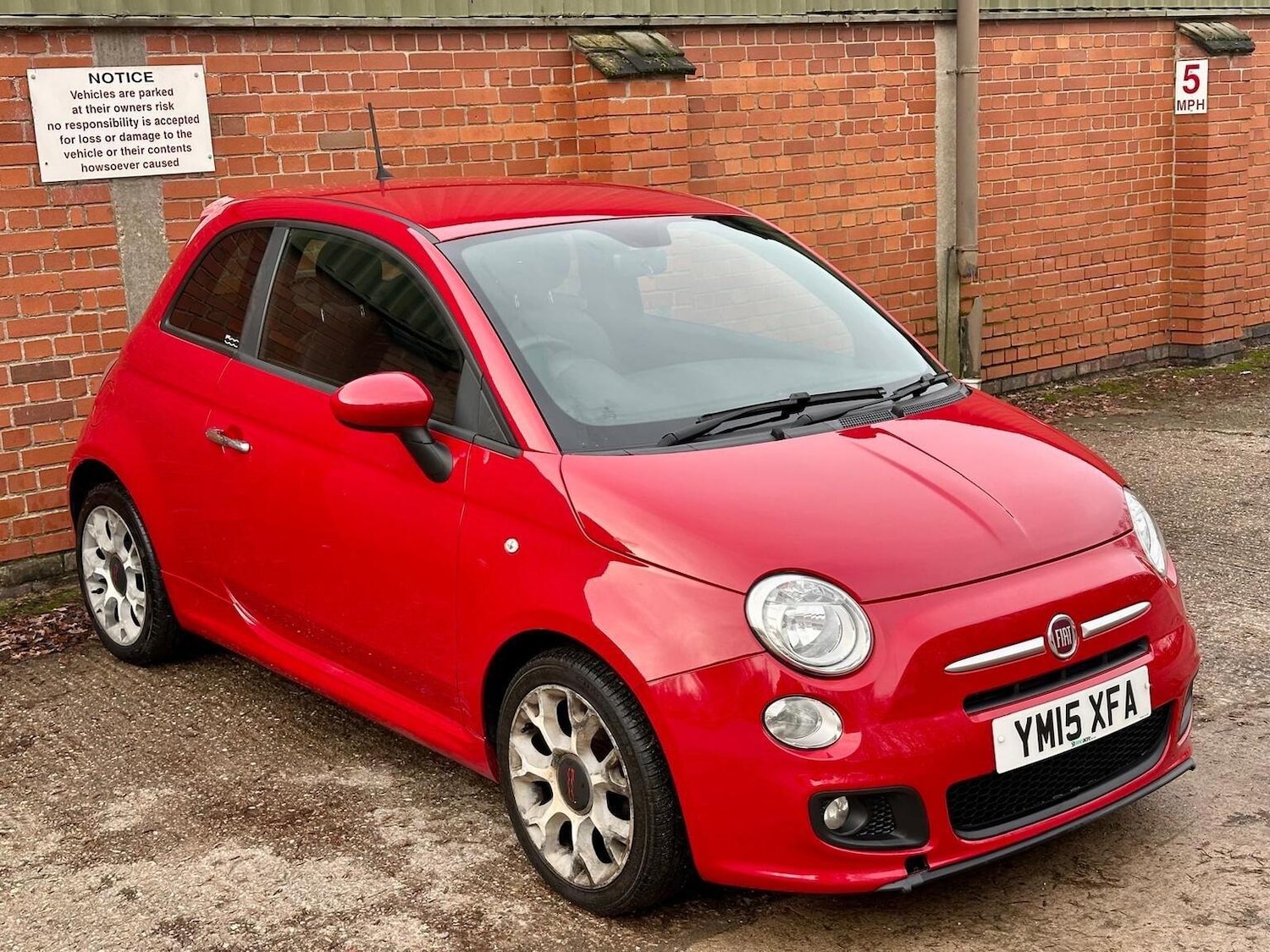 Used Fiat 500 2015 for sale - 77220514: Photo 2