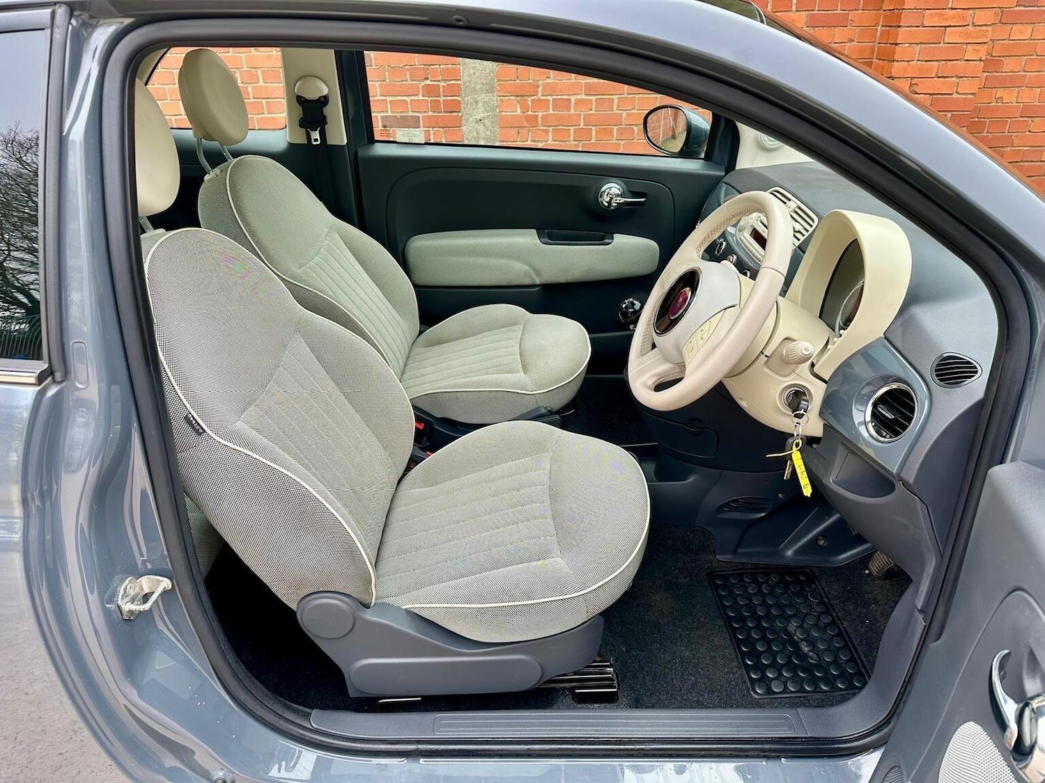 Used Fiat 500 2012 for sale - 77813105: Photo 3