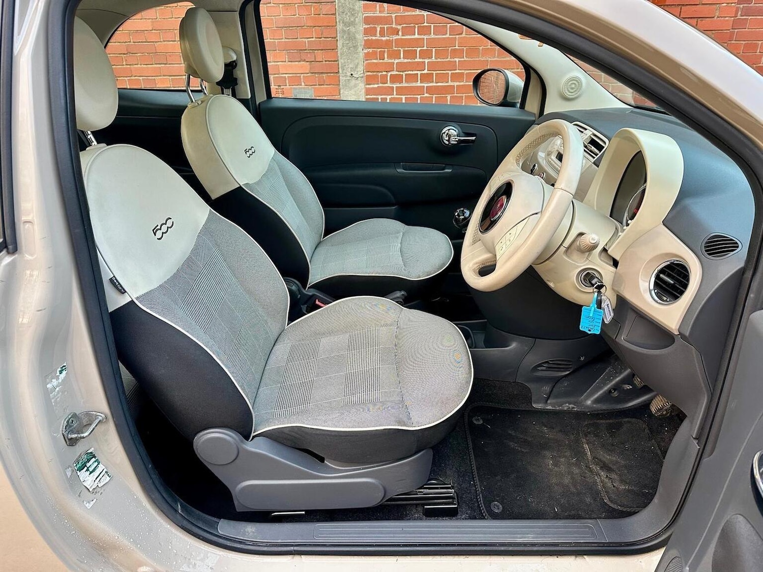 Used Fiat 500 2015 for sale - 76918440: Photo 11