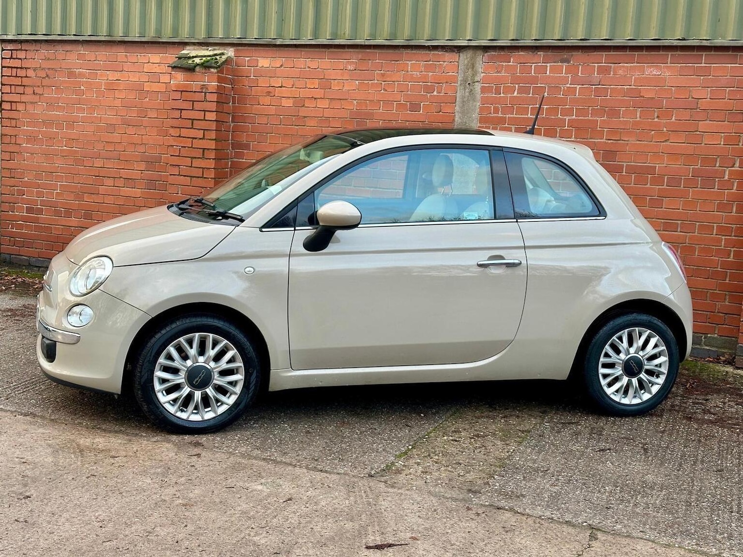 Used Fiat 500 2015 for sale - 76918440: Photo 19