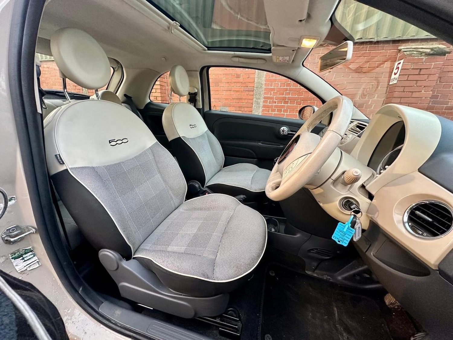 Used Fiat 500 2015 for sale - 76918440: Photo 3