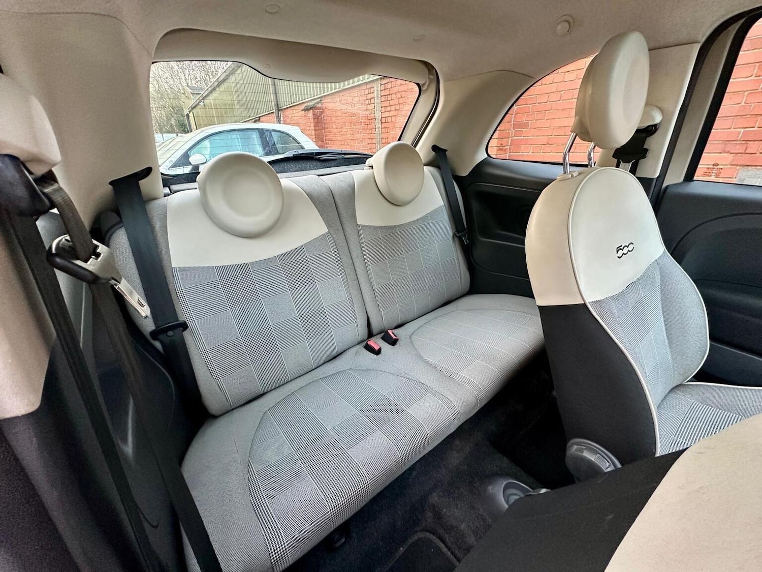 Used Fiat 500 2015 for sale - 76918440: Photo 6