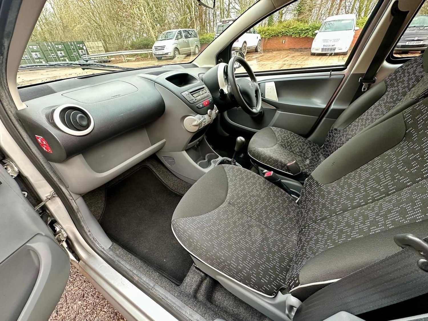 Used Peugeot 107 2011 for sale - 77195472: Photo 10