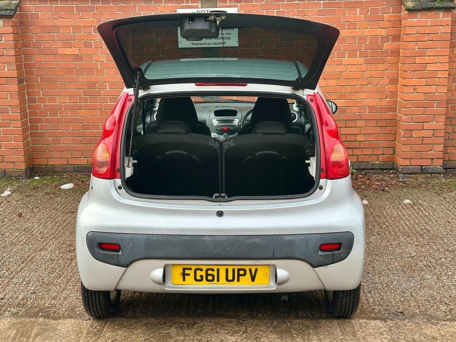 Used Peugeot 107 2011 for sale - 77195472: Photo 17