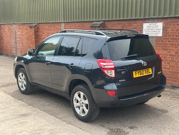 Used Toyota RAV4 2010 for sale - 75673334: Photo