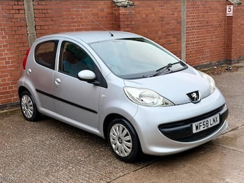 Used Peugeot 107 2008 for sale - 79852213: Photo