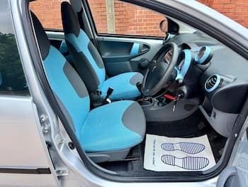 Used Peugeot 107 2008 for sale - 79852213: Photo
