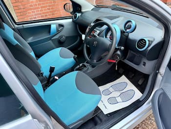 Used Peugeot 107 2008 for sale - 79852213: Photo