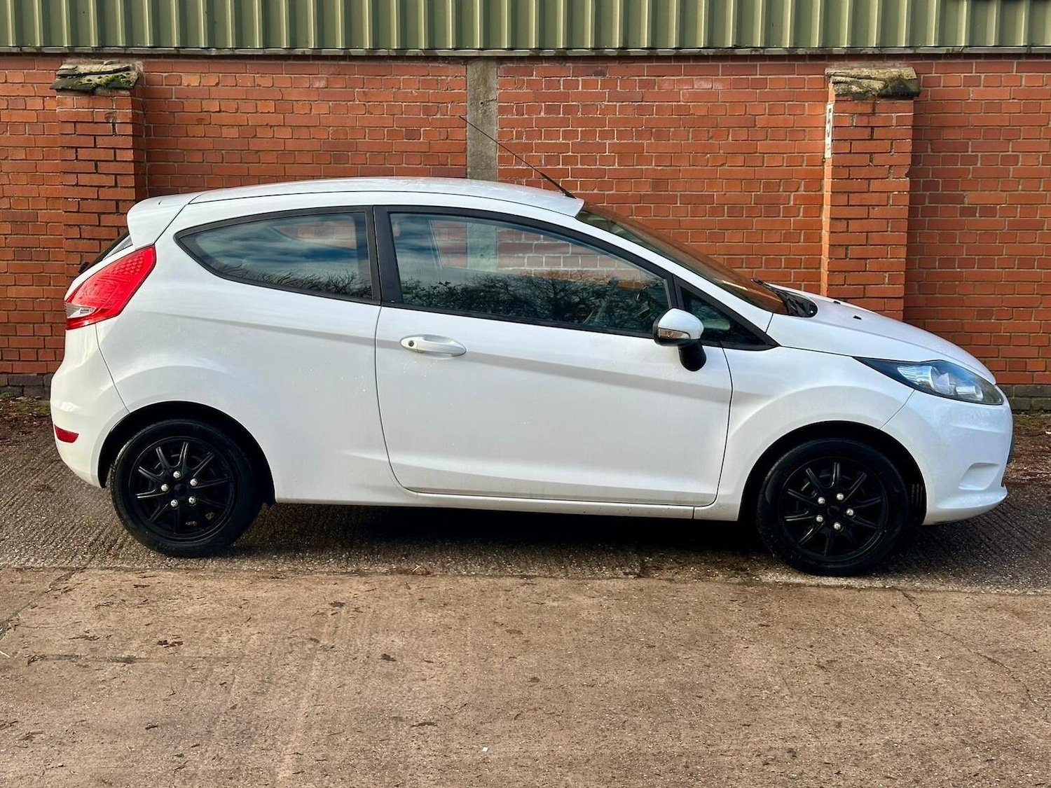 Used Ford Fiesta 2012 for sale - 76845025: Photo 10
