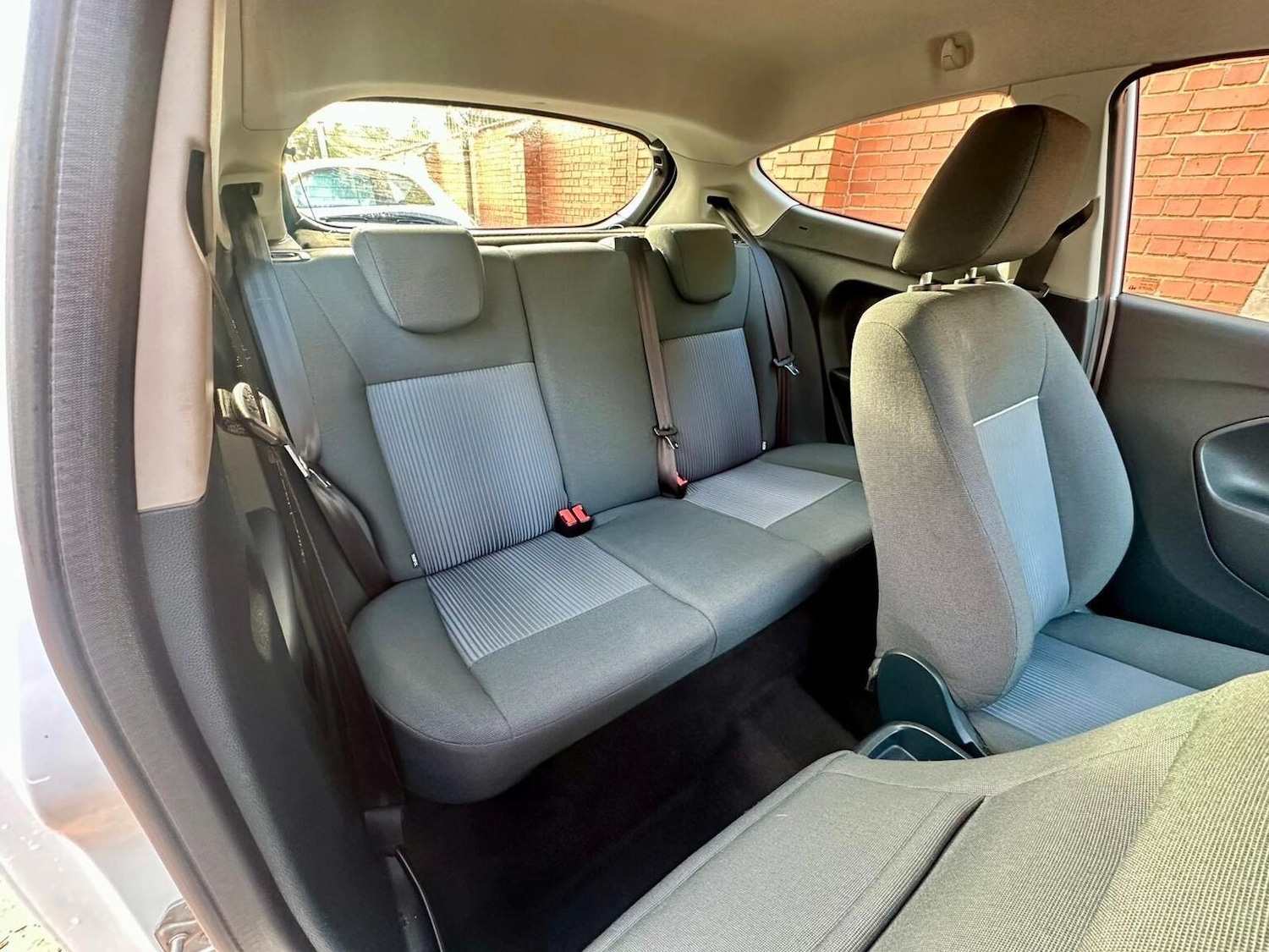 Used Ford Fiesta 2012 for sale - 76845025: Photo 4