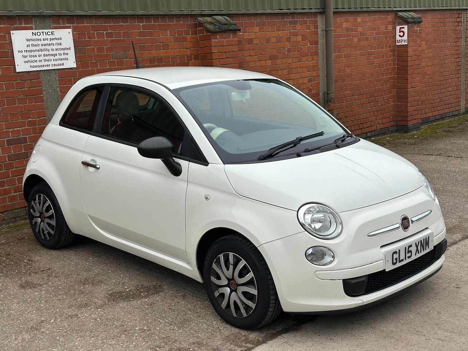 Used Fiat 500 2015 for sale - 77813106: Photo 2