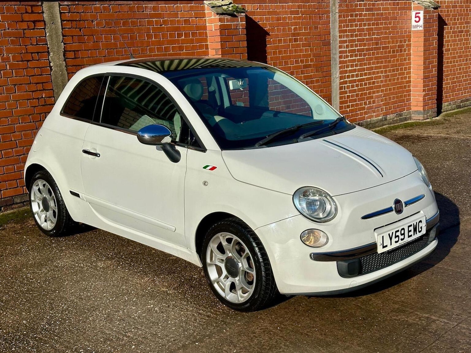 Used Fiat 500 2009 for sale - 77729540: Photo 2