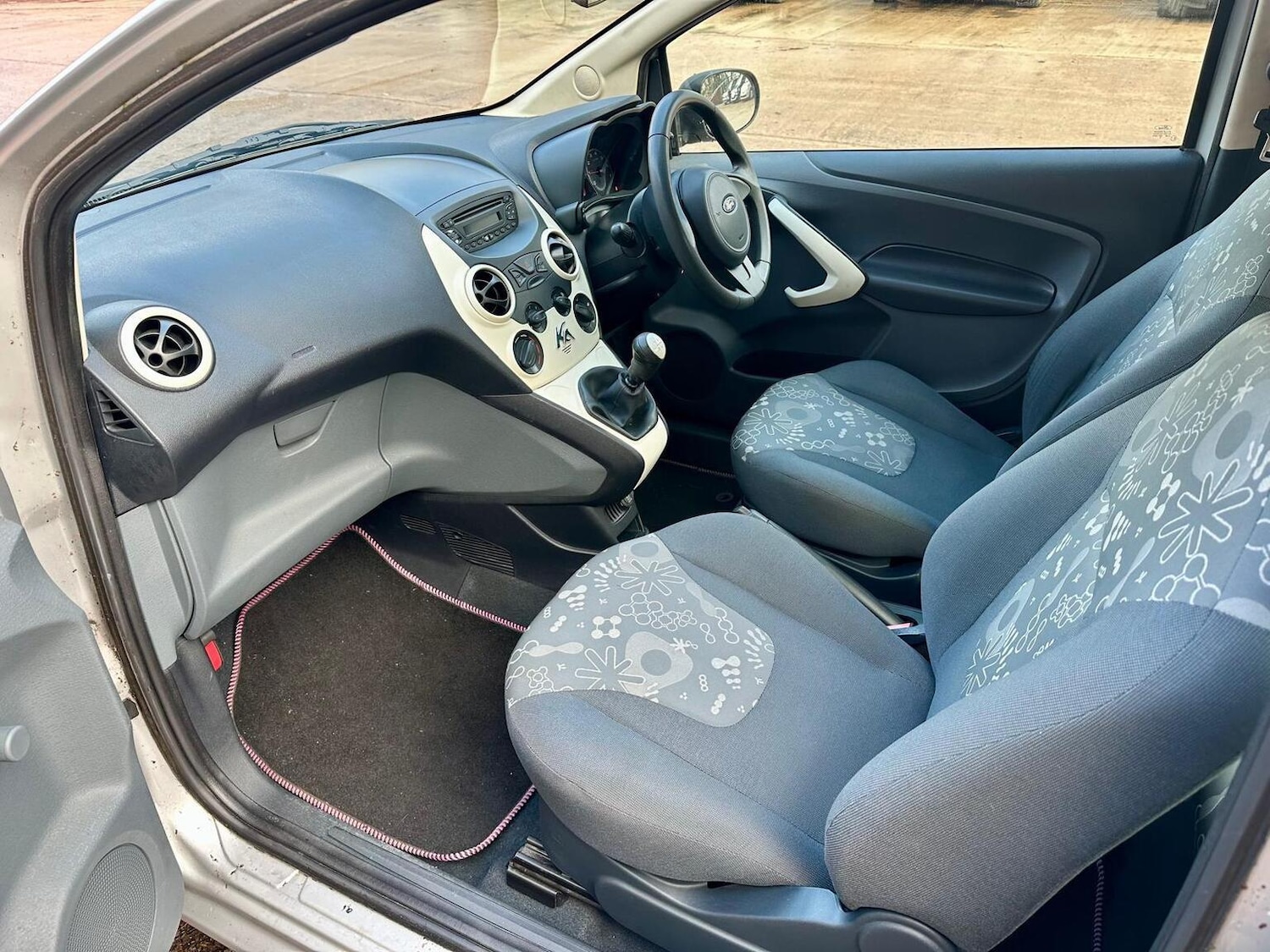 Used Ford Ka 2010 for sale - 77233769: Photo 10