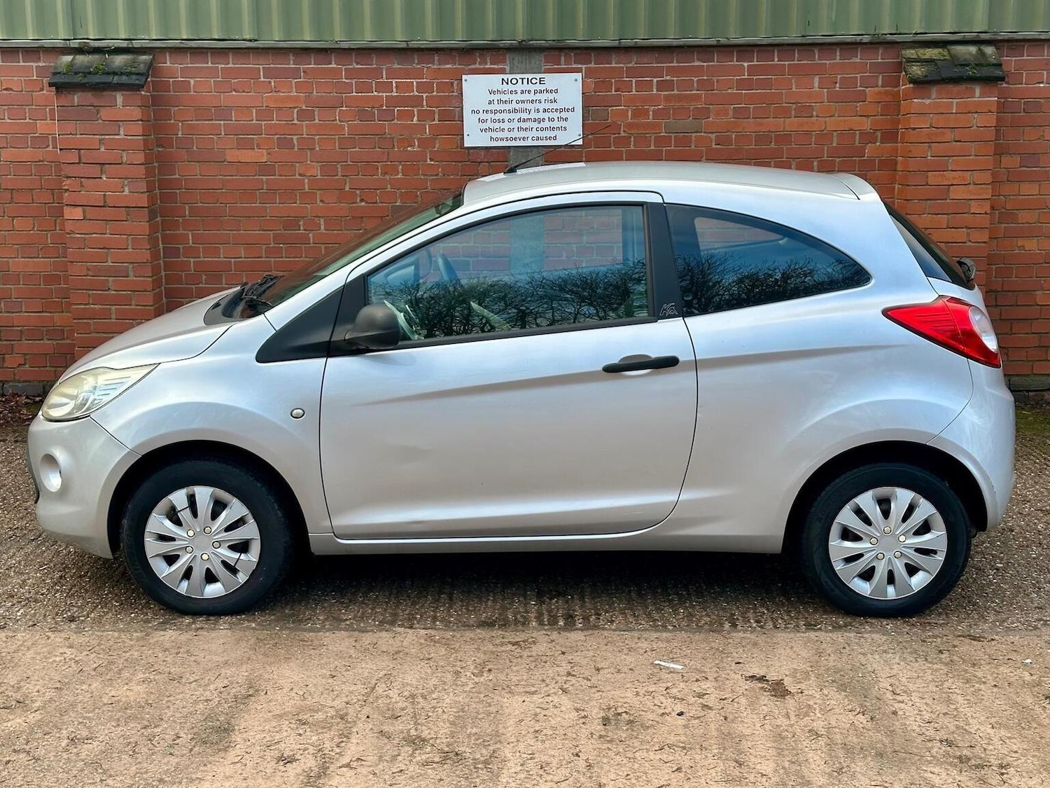 Used Ford Ka 2010 for sale - 77233769: Photo 24