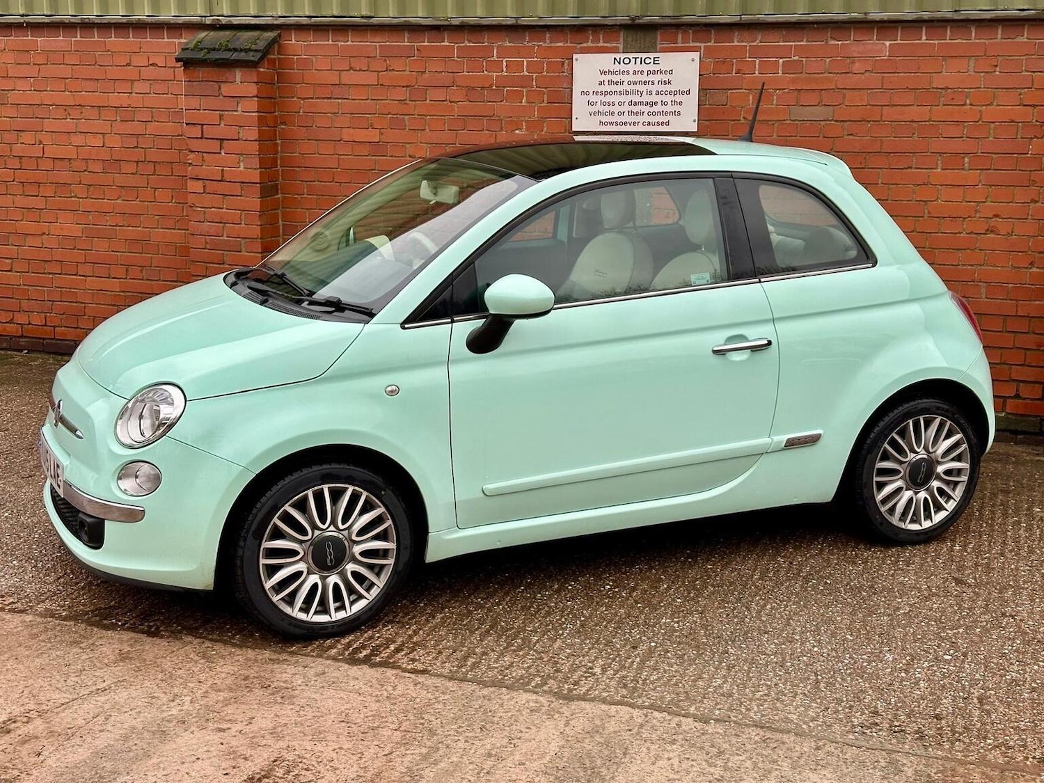 Used Fiat 500 2015 for sale - 77541608: Photo 16