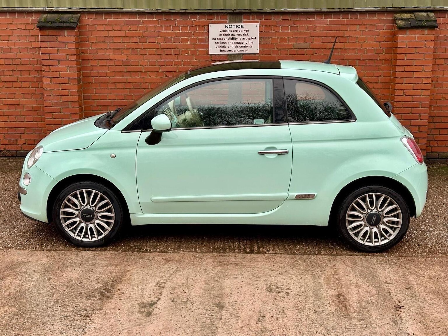 Used Fiat 500 2015 for sale - 77541608: Photo 19
